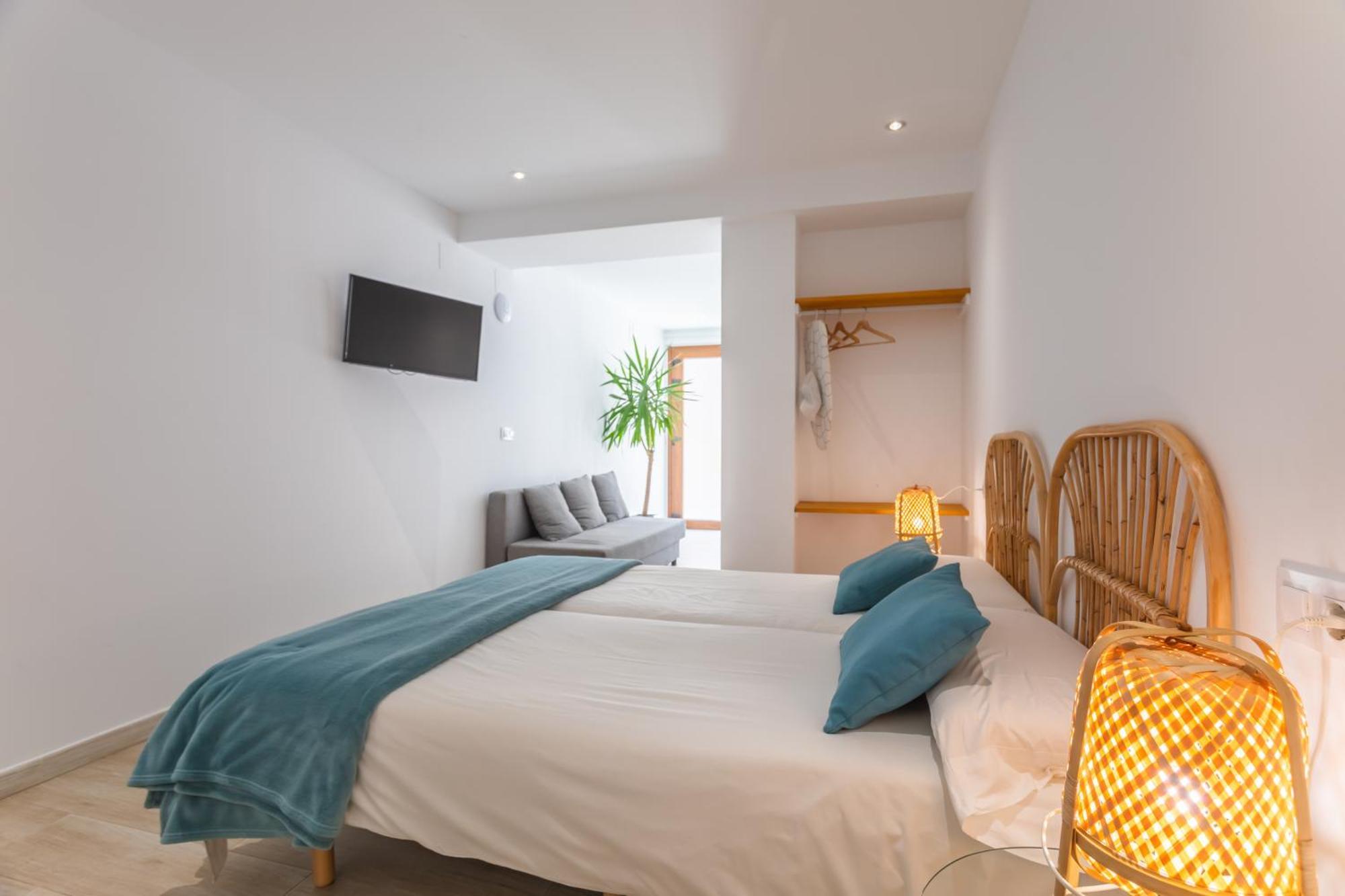 Malabau Beach House Тарифа Екстериор снимка