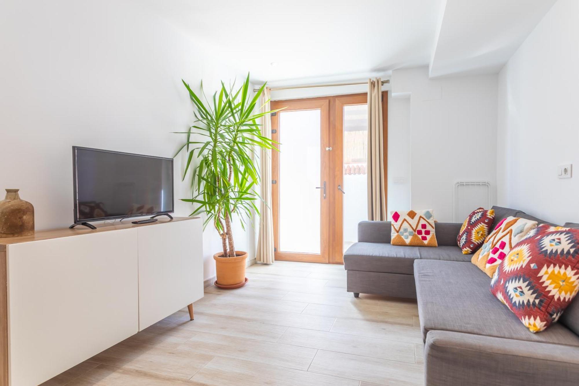 Malabau Beach House Тарифа Екстериор снимка